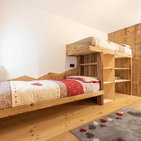 Sa Mont - Moderno Con Parcheggio, Sauna E Deposito Sci Apartment Bellamonte